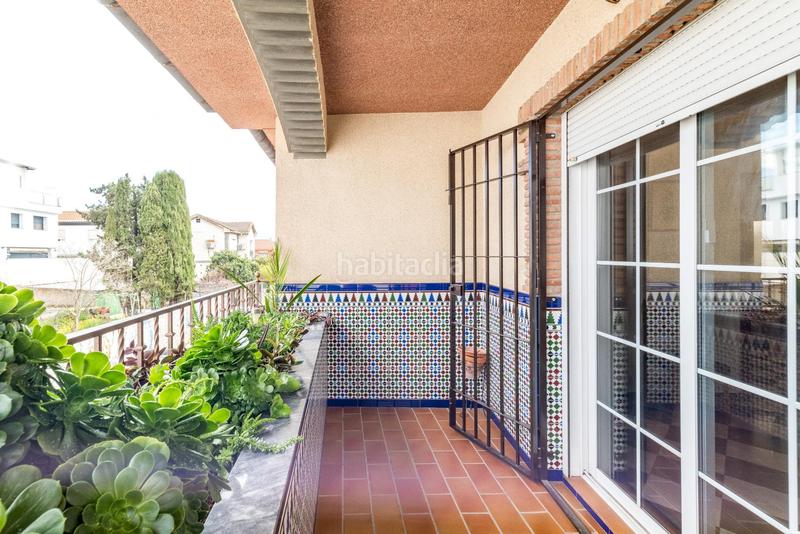 Foto 92ce2777-c95d-4008-92d8-845da5cd11c8. Casa adosada en calle de las parras 2 oportunidad única! casa adosada haciendo esquina , granada en Maracena