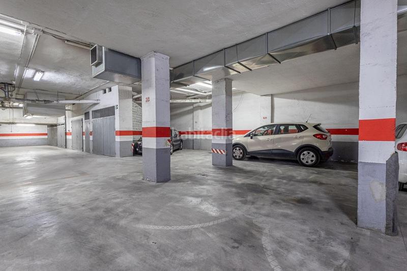 Foto 3dd177b6-7072-4ef2-8bf0-6feee0829224. Aparcament cotxe a Fígares Granada