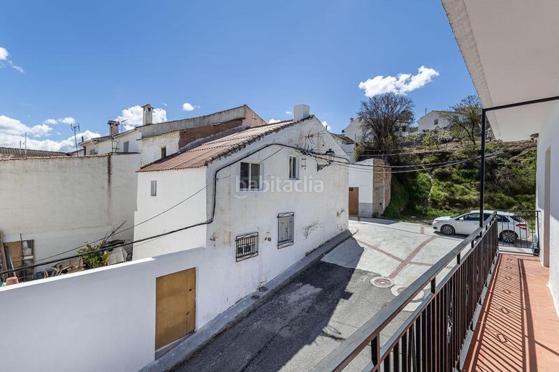Foto a0d157ec-8f60-4fde-a66e-9f43b1402a53. Casa amb calefacció aparcament a Jayena