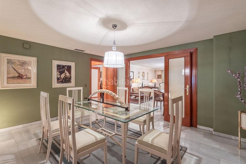 Foto a514f233-cdc7-4289-9157-0996770436f0. Pis amb aparcament piscina a San Matías - Realejo Granada