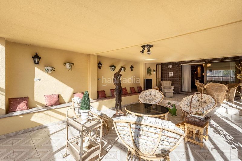 Foto c1a0bb85-7a33-4f9b-9e17-ef18af534ccc. Pis amb aparcament piscina a San Matías - Realejo Granada