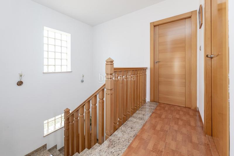 Foto db050c0d-23f5-4f9e-90e2-e29dfe3cfee6. Chalet estupenda vivienda en urb. los chopos de las gabias en Gabias (Las)