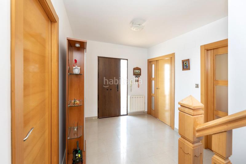 Foto f8c6d92b-5c0f-4715-97ae-a756ff2ed3e3. Chalet estupenda vivienda en urb. los chopos de las gabias en Gabias (Las)