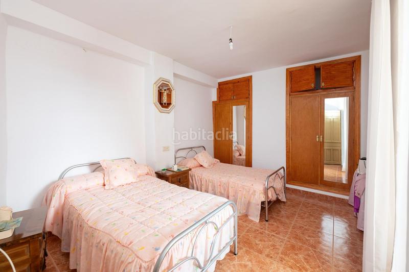 Foto 18ba3311-12e2-4f0d-a5fe-105a643f9fc1. Masia a Albuñuelas