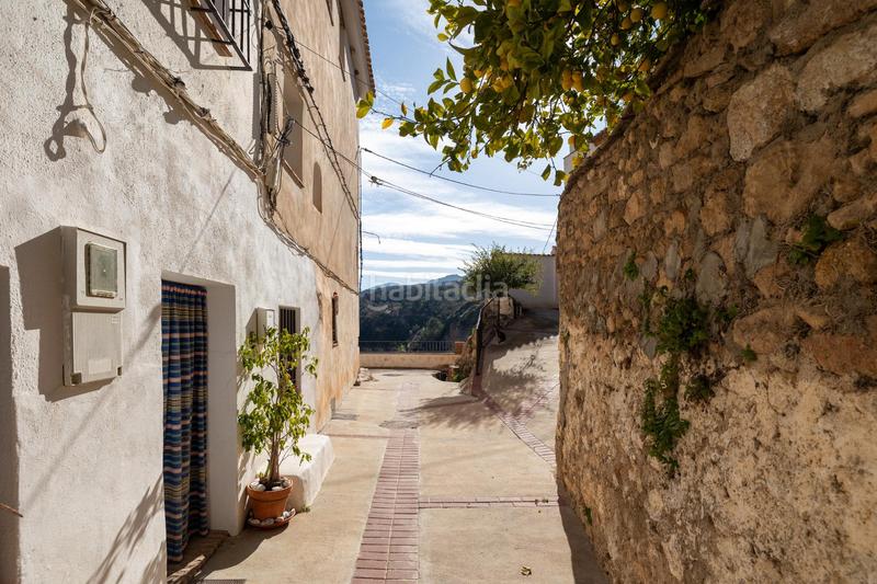 Foto 1aff2e8b-7561-4201-99b7-a68c1a2da655. Masia a Albuñuelas