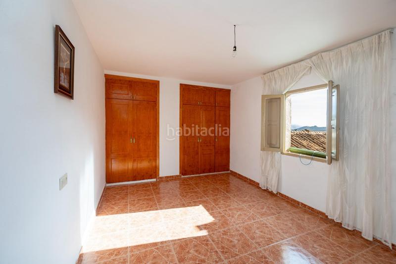 Foto 9355fbaf-a8f0-4dd2-9762-06050fae3c05. Masia a Albuñuelas