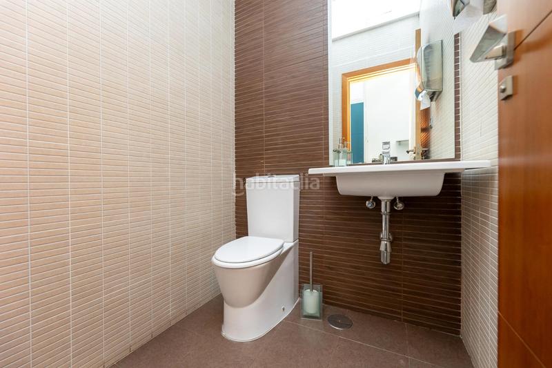 Foto ae932760-eb50-453c-a951-d8fa53f27a5f. Local commercial dans Campus de la Salud Granada