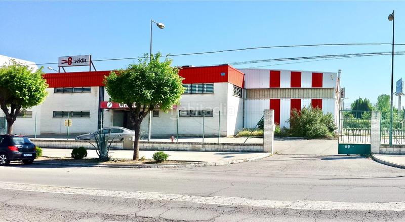 Foto f17f5c60-95a1-4979-a37d-b87e7dd5a4ac. Nau industrial a Albolote