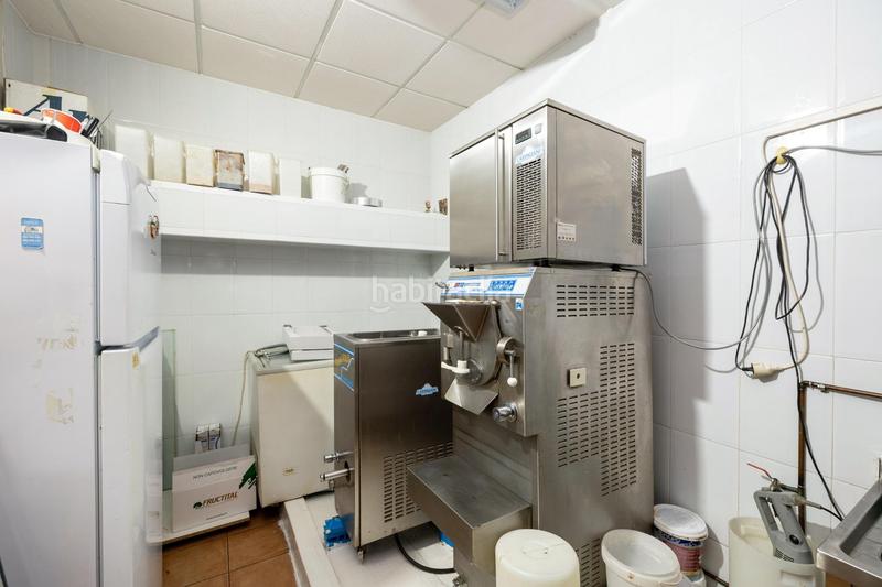 Foto 999d1ed3-436f-442f-8901-afa05e45c12e. Local comercial a parque nueva Granada Granada