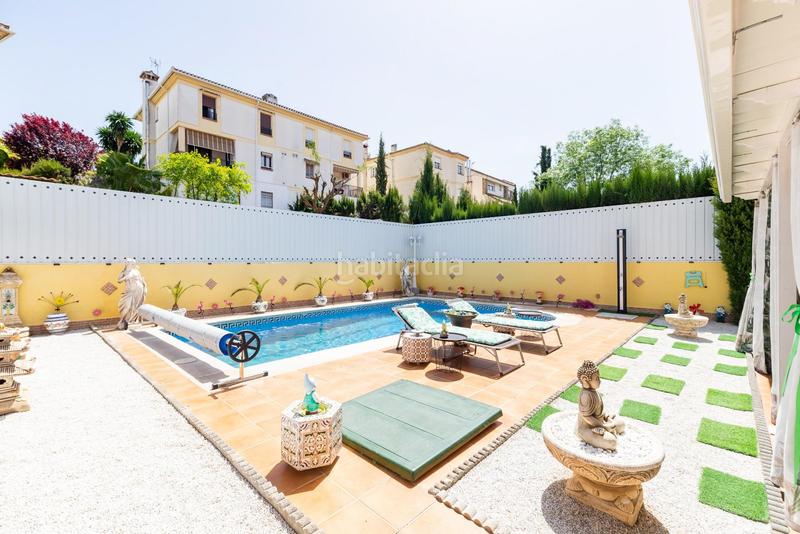 Foto 46af6490-90e7-44da-8a80-a986885471a7. Chalet en calle peral 23 espectacular chlaet en el cortijo del aire en Albolote