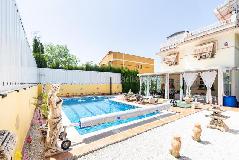 Foto ab1b5521-4687-409b-a3b9-cdcd362d4ea0. Chalet en calle peral 23 espectacular chlaet en el cortijo del aire en Albolote