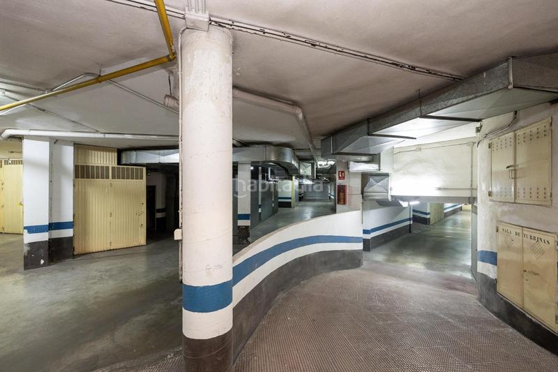 Foto 1f627d3a-1269-421d-8d6c-91407fd2f1be. Posto auto in Barrio de Zaidín Granada