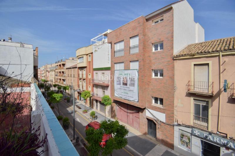 Foto 283936df-36e8-4235-93e7-9a031c92ab97. Edificio inversores!! edificio en pleno centro !! en Linares