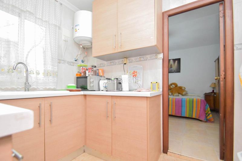 Foto 3d1e3e89-7b4b-4b3f-acbf-1d8bfde99237. Edificio inversores!! edificio en pleno centro !! en Linares