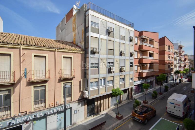 Foto 641e5ad2-6aa4-43c7-92b1-38a044d04b91. Edificio inversores!! edificio en pleno centro !! en Linares