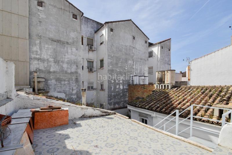 Foto 9cdc12d0-fc9b-4920-a08b-07c09896bd8d. Edificio inversores!! edificio en pleno centro !! en Linares