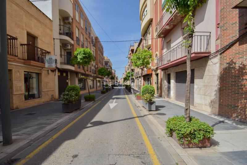 Foto aa66ffe0-2f4b-4d9c-a49f-01f5a6f800b6. Edificio inversores!! edificio en pleno centro !! en Linares