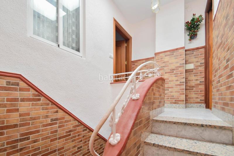 Foto abb999d9-77ea-4c3d-8582-c0d14b4c492c. Edificio inversores!! edificio en pleno centro !! en Linares