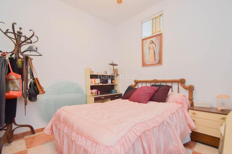 Foto b3995d1c-0c18-47bb-a7e3-f7290dff06c1. Edificio inversores!! edificio en pleno centro !! en Linares