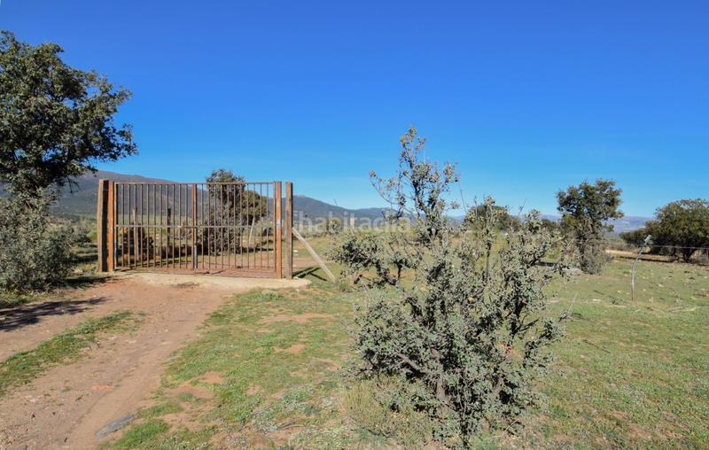 Foto bea80b00-ace5-4f03-906c-3ba8e27bfc4e. Finca rústica parcela rústica con proyecto de explotación ganadera y nave de aperos 14,63 ha en Lugros
