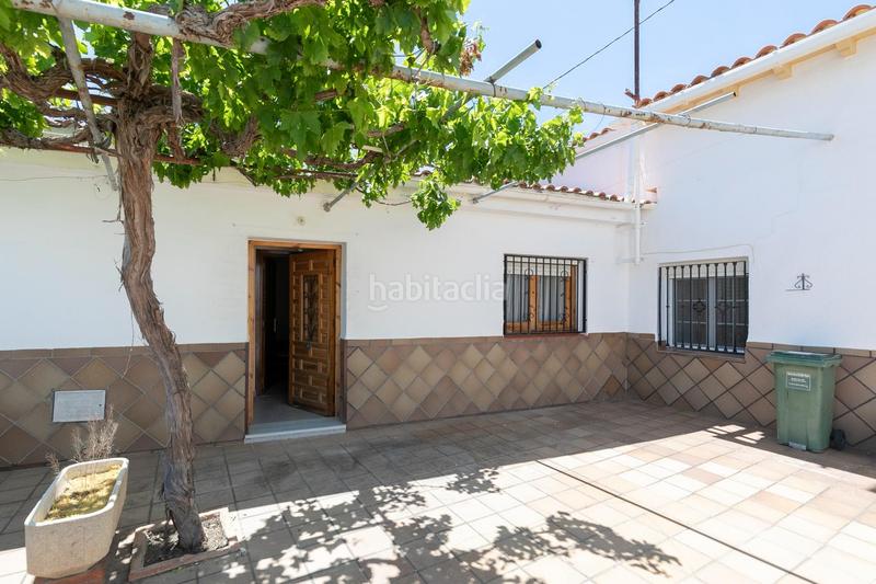 Foto 20b5064f-3c24-435f-9f8f-30568b63f93d. Masia amb calefacció aparcament a Castilléjar