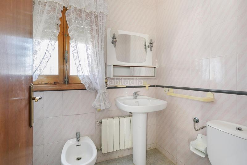 Foto 322173d5-98f6-4dad-8adf-45f1f6738a14. Masia amb calefacció aparcament a Castilléjar