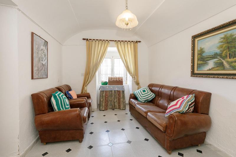 Foto 85cf4f6f-9c06-4ef2-a8d4-95198eb4c79f. Masia amb calefacció aparcament a Castilléjar