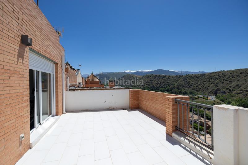 Foto 025b964f-8a63-4d58-8cbb-b5daa5f23cb5. Casa a schiera con riscaldamento parcheggio piscina in Granada