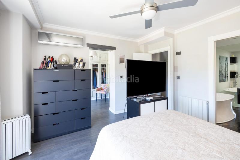 Foto f74c20a1-262d-4187-a8ac-3cfd49777873. Casa a schiera con riscaldamento parcheggio piscina in Granada