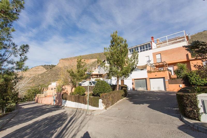 Foto 07e850b5-cb25-4c28-814d-d82cd7da639c. Casa a schiera con piscina in San Matías - Realejo Granada