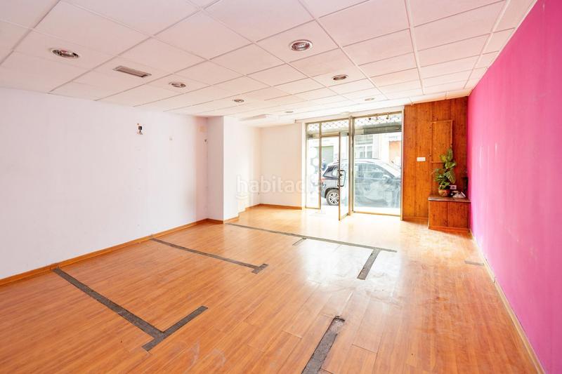 Foto 71da7110-e32a-4d59-9a5a-d4f7e83eb895. Local commercial dans isaac albeniz 10 dans Plaza de Toros Granada