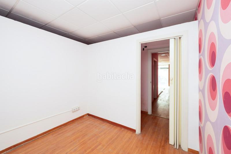 Foto d3cd0667-bbdf-496a-bc69-3f54b22068de. Local commercial dans isaac albeniz 10 dans Plaza de Toros Granada