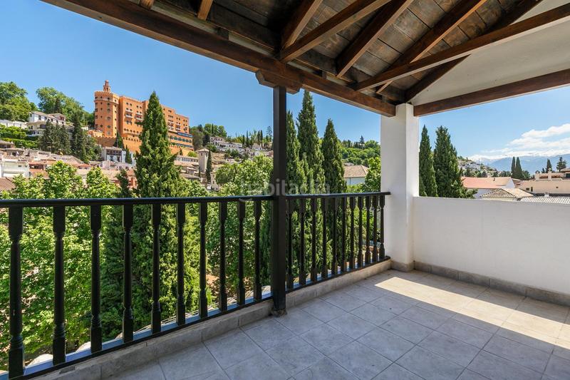 Foto e68b1ba1-45c4-436d-b4a4-9c0a39d324a2. Piso en plaza del campo del príncipe 19 piso a estrenar en el realejo en Granada