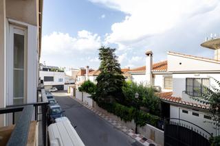 Apartament  Calle camilo jose cela, 3. Piso en las gabias junto a churriana inversión y futuro asegurad