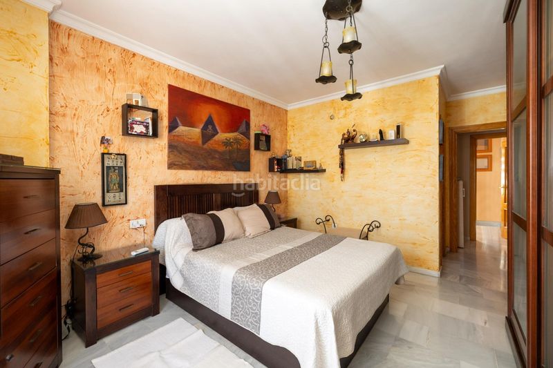 Foto 7265223b-8050-4efc-862d-1cf0dd8b702d. Casa amb aparcament piscina a Cúllar Vega