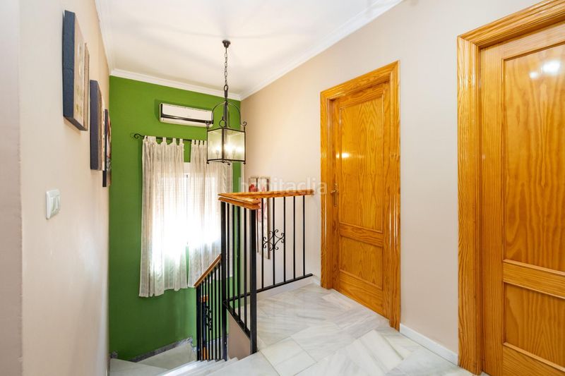 Foto 99fa0da3-4c6f-4121-8032-c6f8fa44d8fc. Casa amb aparcament piscina a Cúllar Vega