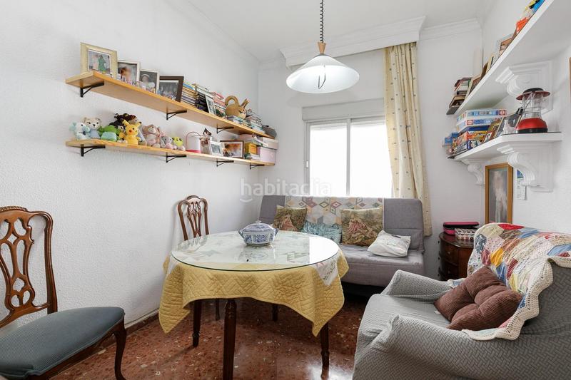 Foto 25d86a35-e3e3-4174-8d9b-b4d3f9cfb258. Casa adosada tu nuevo hogar y tu futuro negocio te esperan en el centro en Maracena