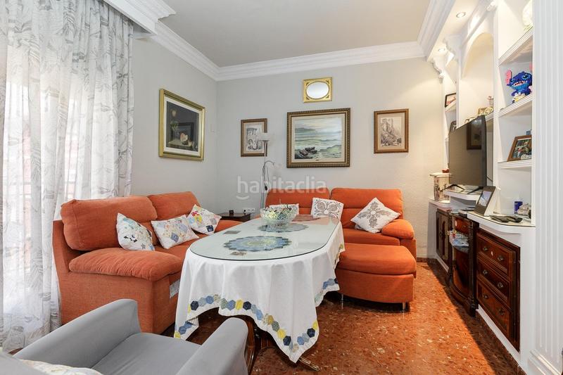 Foto 4aba008e-c0b6-4f9f-b044-f0a26ec828b6. Casa adosada tu nuevo hogar y tu futuro negocio te esperan en el centro en Maracena