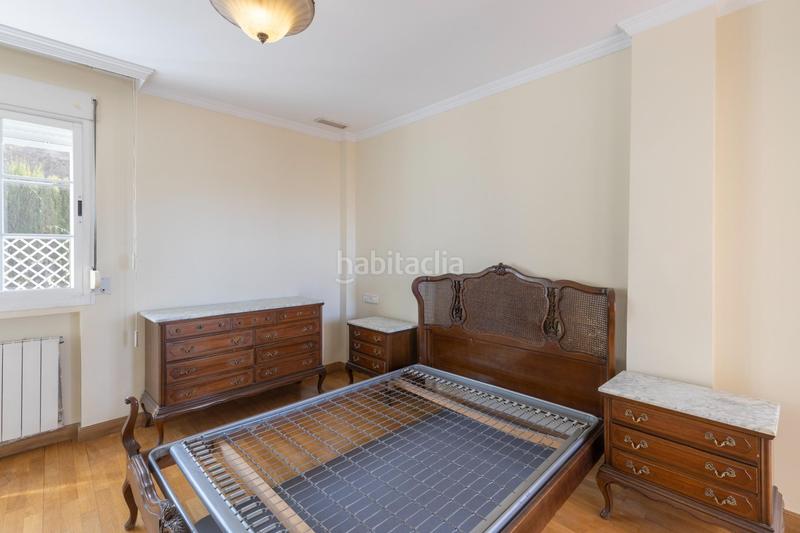 Foto 8a778772-96ae-4ee3-8cda-0210a6283447. Reihenhaus mit heizung parking pool in Camino de los Neveros - Serrallo Granada