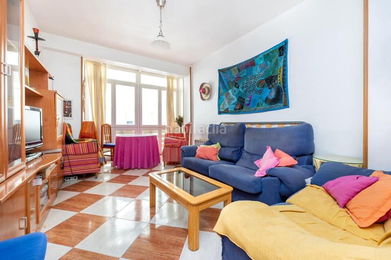 Foto 44c11352-7f8e-41c6-9b15-cd5602e3c215. Piso oportunidad única en el centro ! piso en venta en pedro antonio de alarcón en Granada