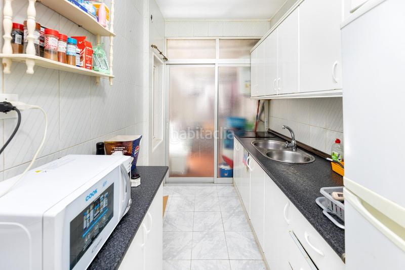 Foto 95b0a591-d157-4d43-af89-578d6a22ae1c. Piso oportunidad única en el centro ! piso en venta en pedro antonio de alarcón en Granada