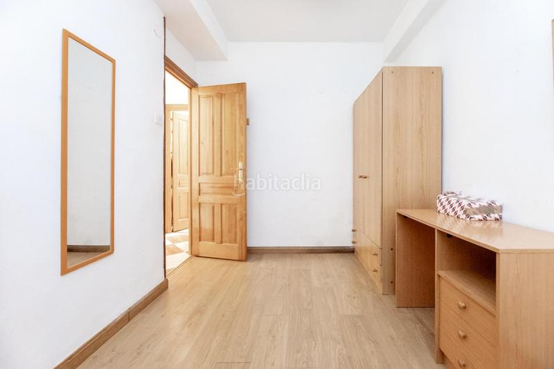 Foto a5302edb-984e-4efe-822a-f6370cc587f7. Piso oportunidad única en el centro ! piso en venta en pedro antonio de alarcón en Granada
