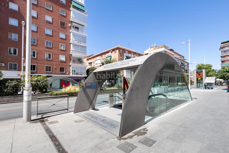 Foto b7dba1d8-fa30-47c1-80d0-74ee7606f90c. Piso oportunidad única en el centro ! piso en venta en pedro antonio de alarcón en Granada