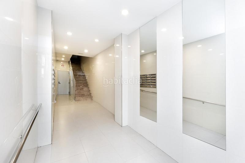 Foto bdf5ebe2-b590-4fda-bd05-62bd525c3e31. Piso oportunidad única en el centro ! piso en venta en pedro antonio de alarcón en Granada