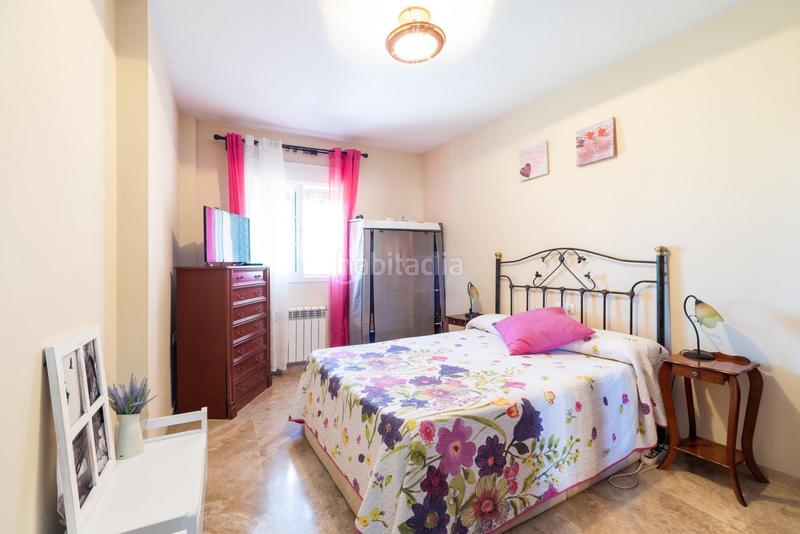 Foto c85c05f8-f84d-4d97-8c4b-951d7ec505b5. Casa adosada casa a la venta con grandes espacios y vistas despejadas en Peligros