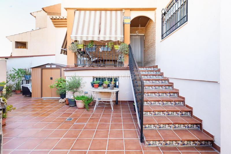 Foto d0ac4de6-8db4-4649-93d6-7aec6ca7dbbd. Casa adosada casa a la venta con grandes espacios y vistas despejadas en Peligros