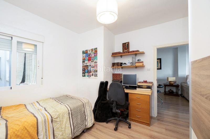 Foto 56dd2785-cb46-4bc4-9cf2-e1fdec8e263d. Piso tu nuevo hogar ! piso luminoso, reformado y con terraza en Albolote