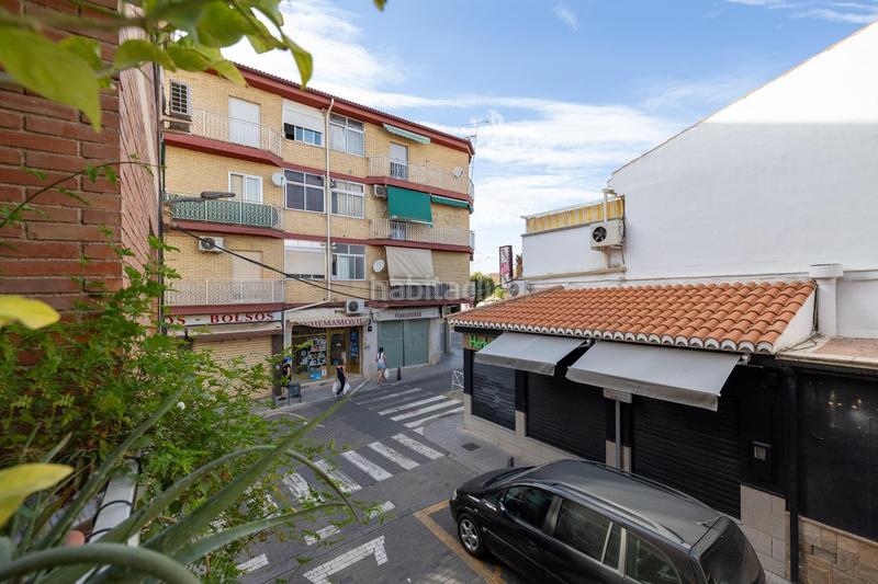 Foto 64ee0b3b-3572-44a8-b027-a03593ef03a3. Piso tu nuevo hogar ! piso luminoso, reformado y con terraza en Albolote