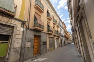 Piso  Calle de lucena. Precioso piso muy cerca de catedral en calle lucena