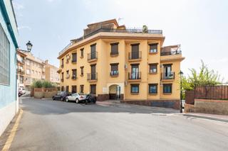 Piso  Calle calle de la granja, 38. Tu nuevo hogar en la zubia te espera!
